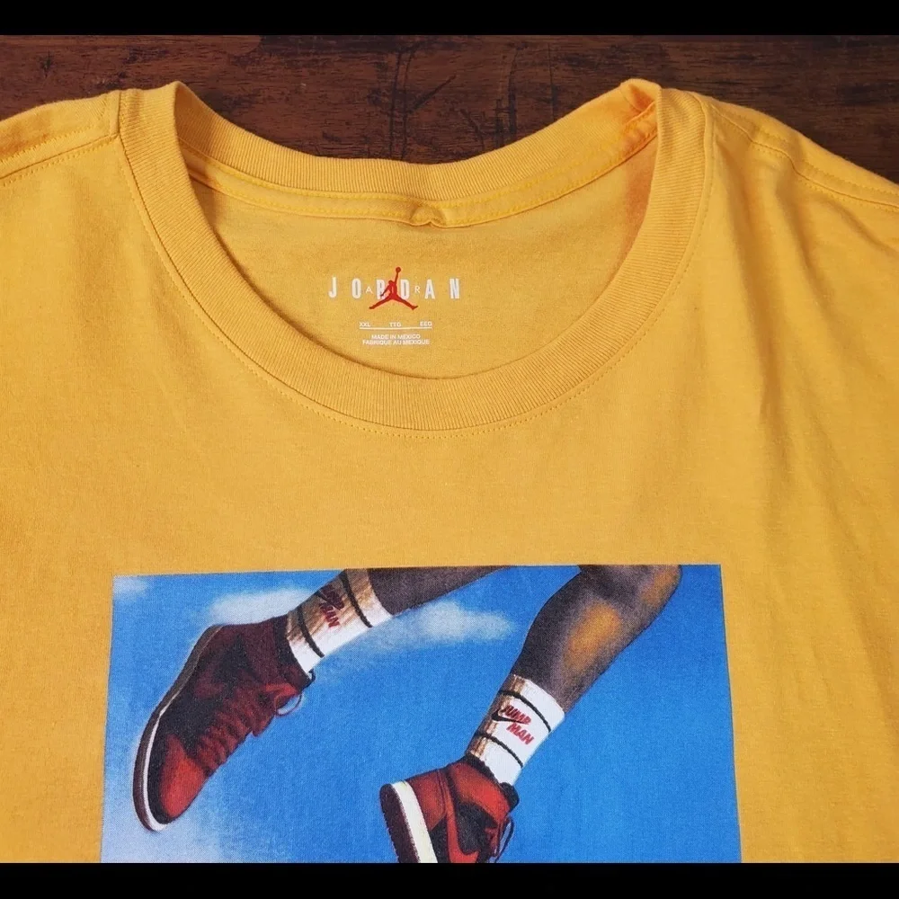 Air Jordan graphic tee sz 2xl